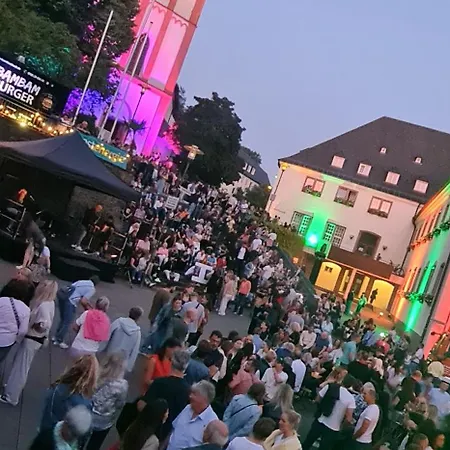 - Oberstadt Am Uni Campus - P Зиген